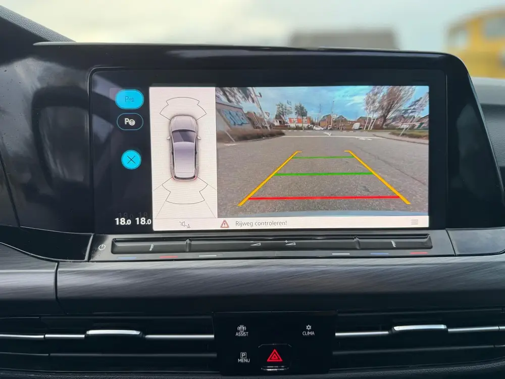 Volkswagen Golf 1.5 eTSI Style / panorama / automaat / airco uit 2020, foto 12