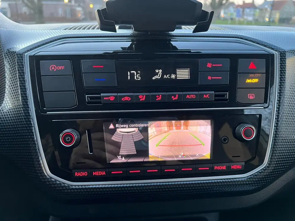 Volkswagen Up! 1.0/Clima/Cruise/Camera/PDC/Elekt. Raam/NAP uit 2023, foto 18