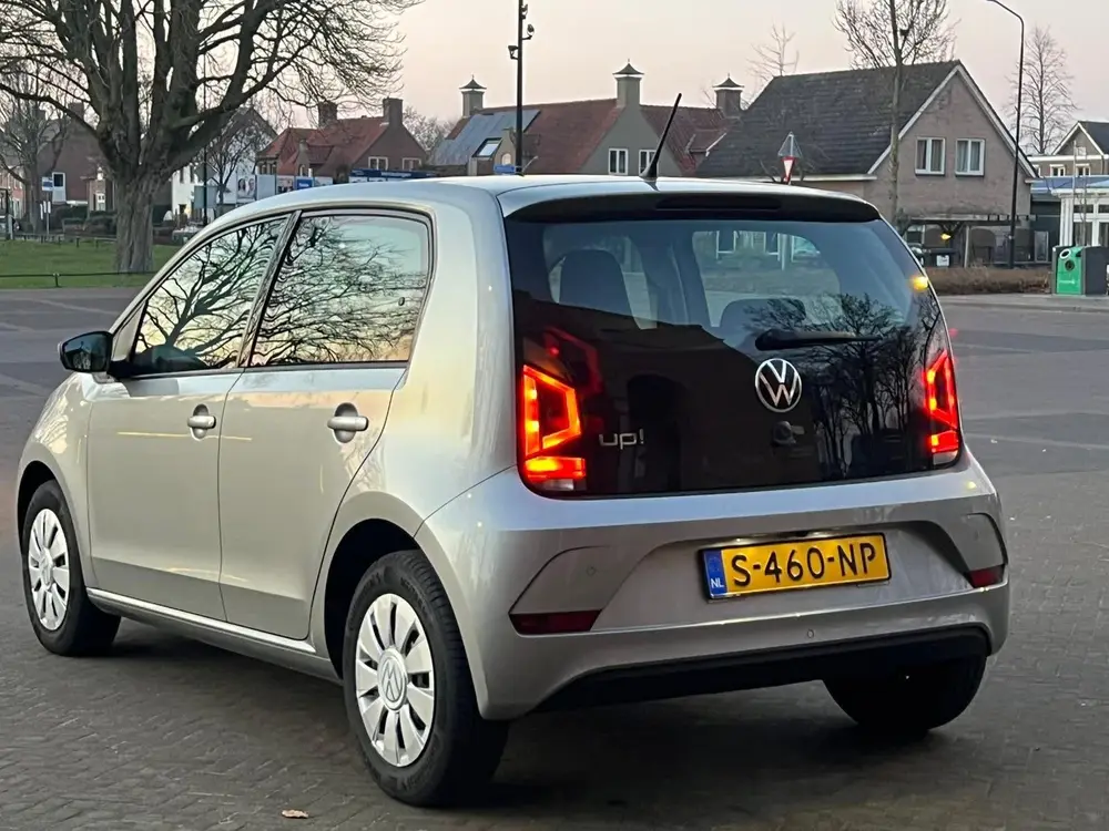 Volkswagen Up! 1.0/Clima/Cruise/Camera/PDC/Elekt. Raam/NAP uit 2023, foto 4