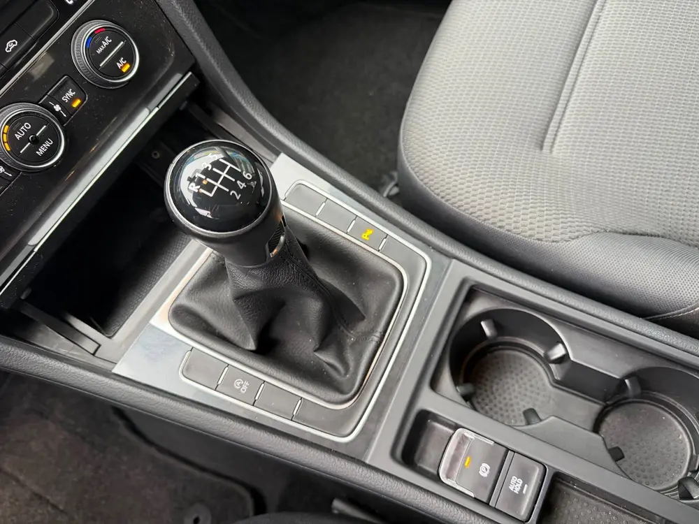 Volkswagen Golf 1.0 TSI Comfortline|Adapt. Cruise|Carplay| uit 2019, foto 20