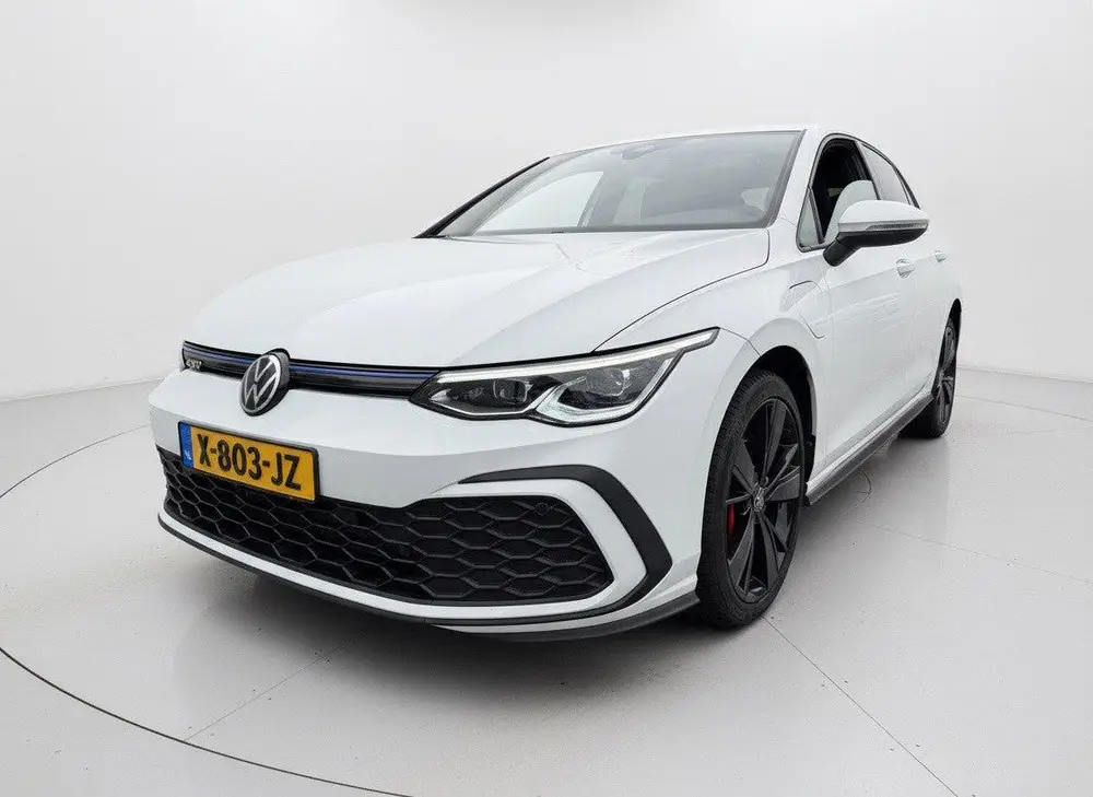 Volkswagen Golf 1.4 eHybrid GTE|Sfeerverlichting|Cruise|Stoe uit 2021, foto 5