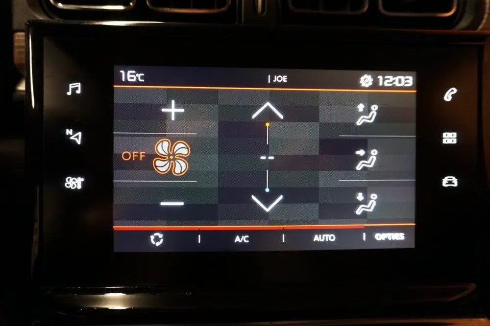 Citroën C3 Citroen C3 1.2 PureTech 5 drs Feel Edition uit 2021, foto 17