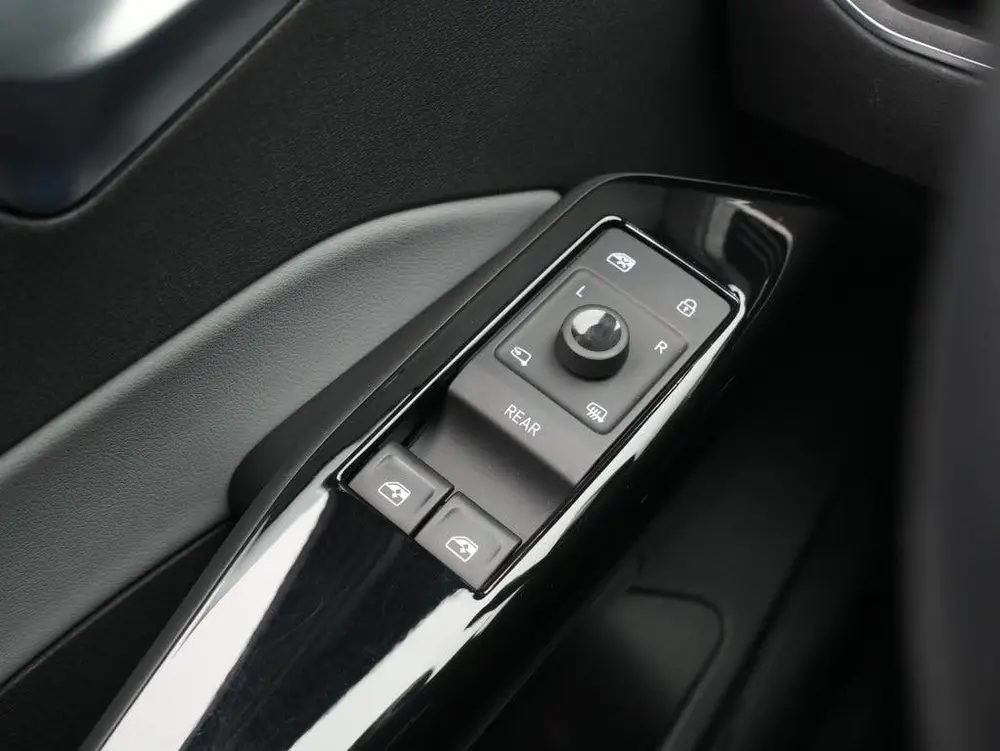 Volkswagen ID.3 Pro S 77 kWh | Navigatie | Stoelverwarming | uit 2022, foto 19