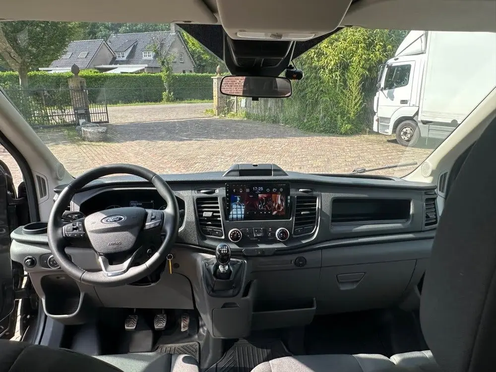 Ford Transit 350 2.0 TDCI L2H1 Dub Cab uit 2022, foto 8