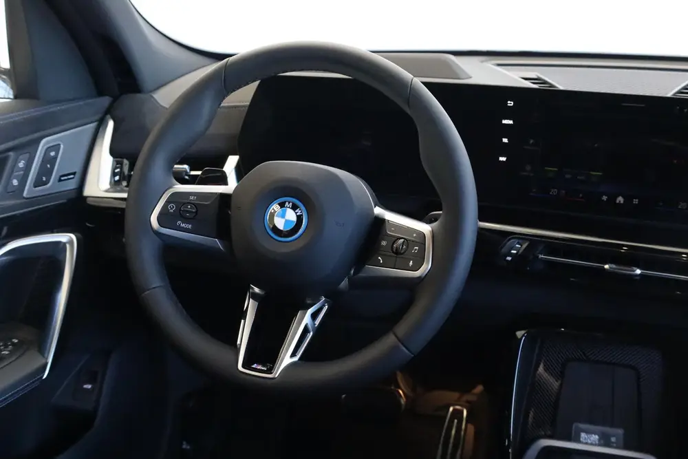 BMW iX2 eDrive20 uit 2026, foto 11