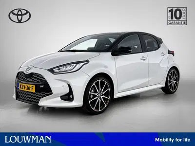Toyota Yaris 1.5 Hybrid 130 GR SPORT + uit 2024