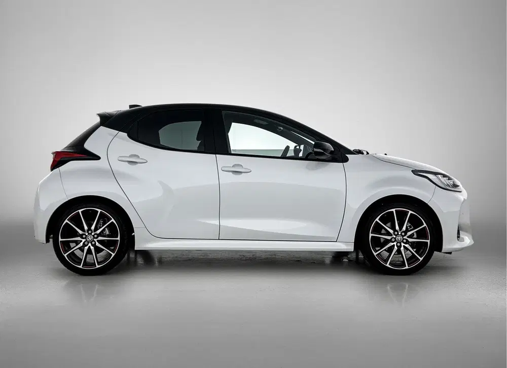 Toyota Yaris 1.5 Hybrid 130 GR SPORT + uit 2024, foto 12