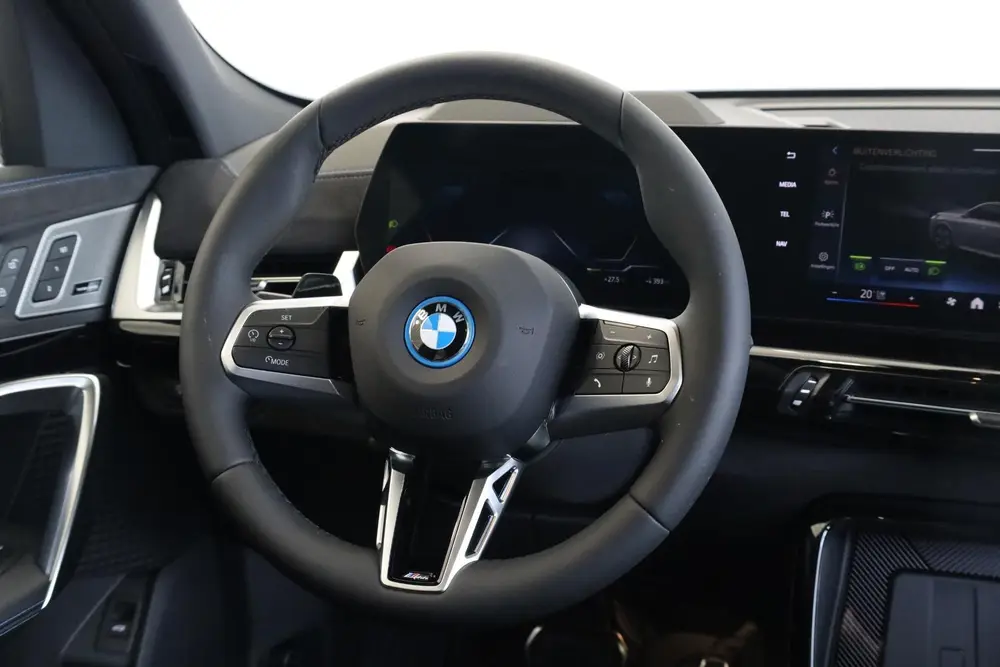 BMW iX2 eDrive20 uit 2026, foto 12