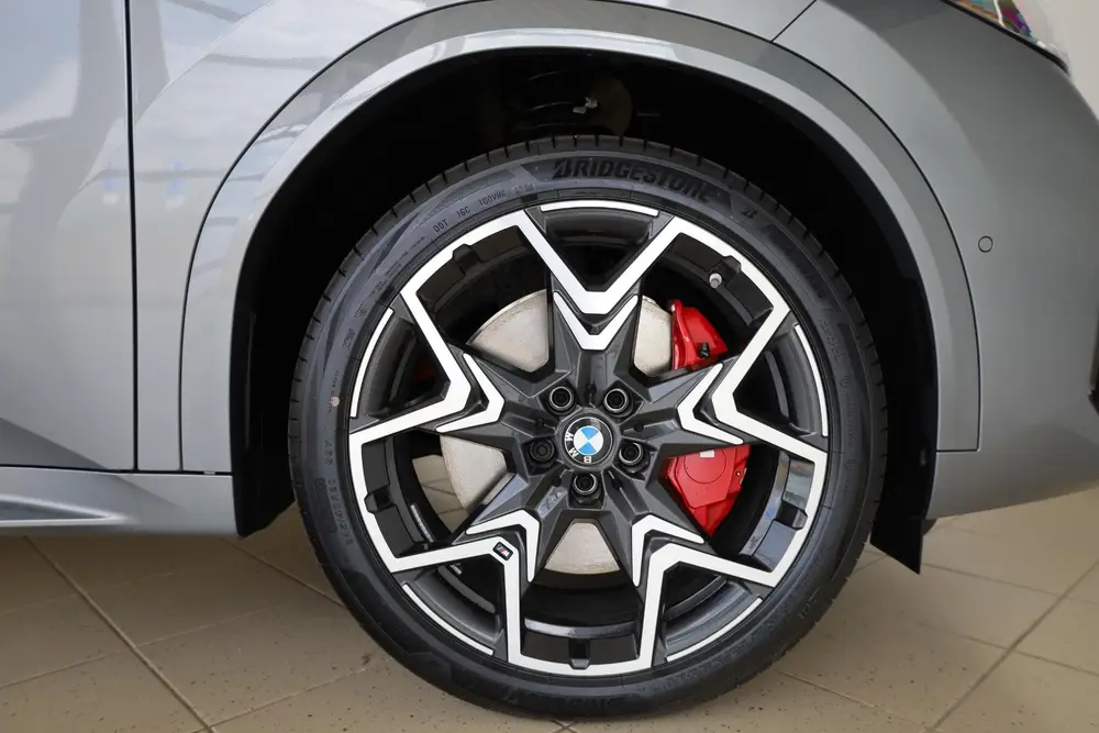 BMW iX2 eDrive20 uit 2026, foto 6
