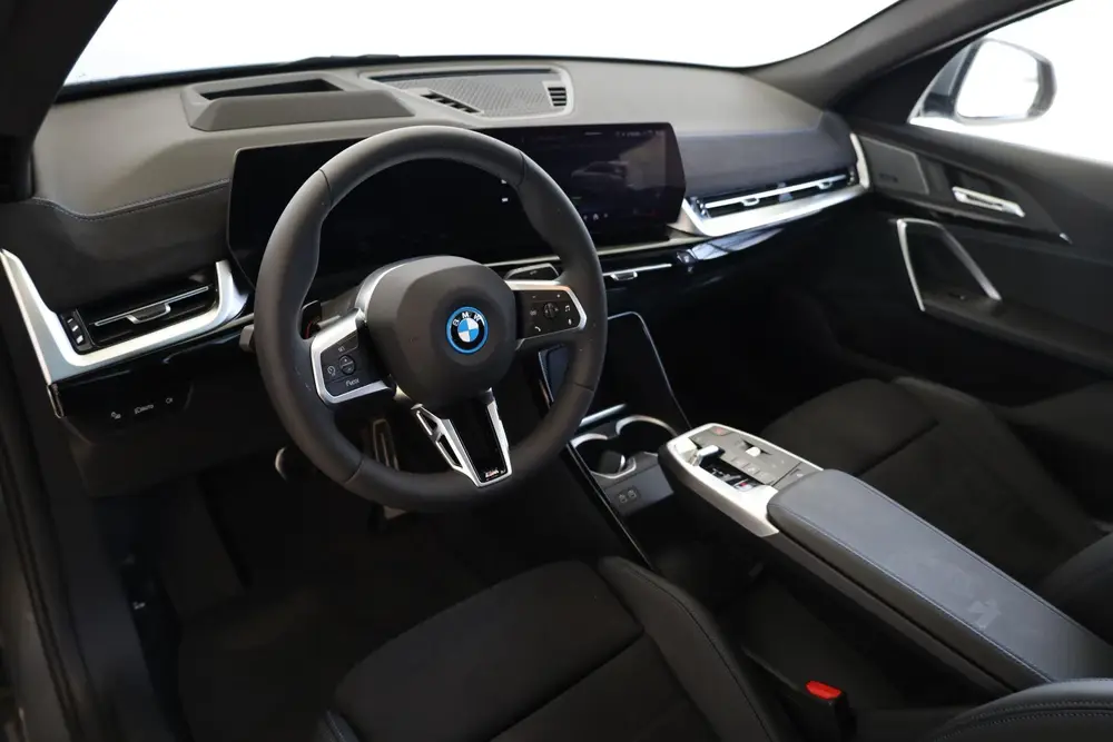 BMW iX2 eDrive20 uit 2026, foto 8