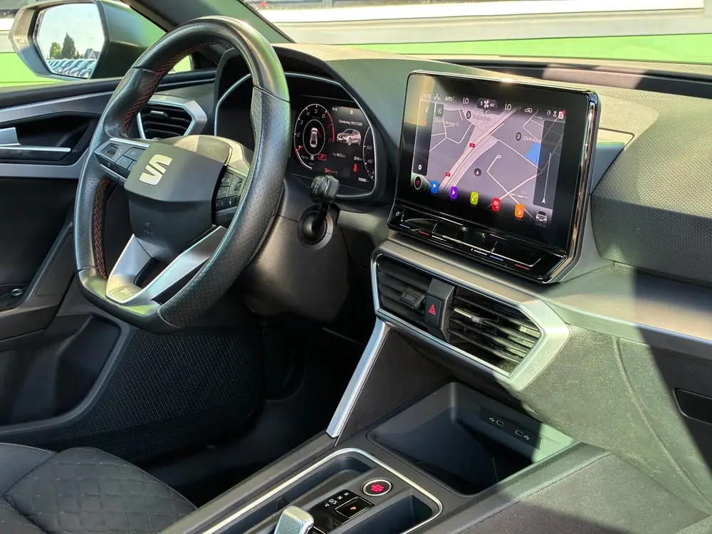 SEAT Leon 1.5 eTSI FR Business uit 2021, foto 12
