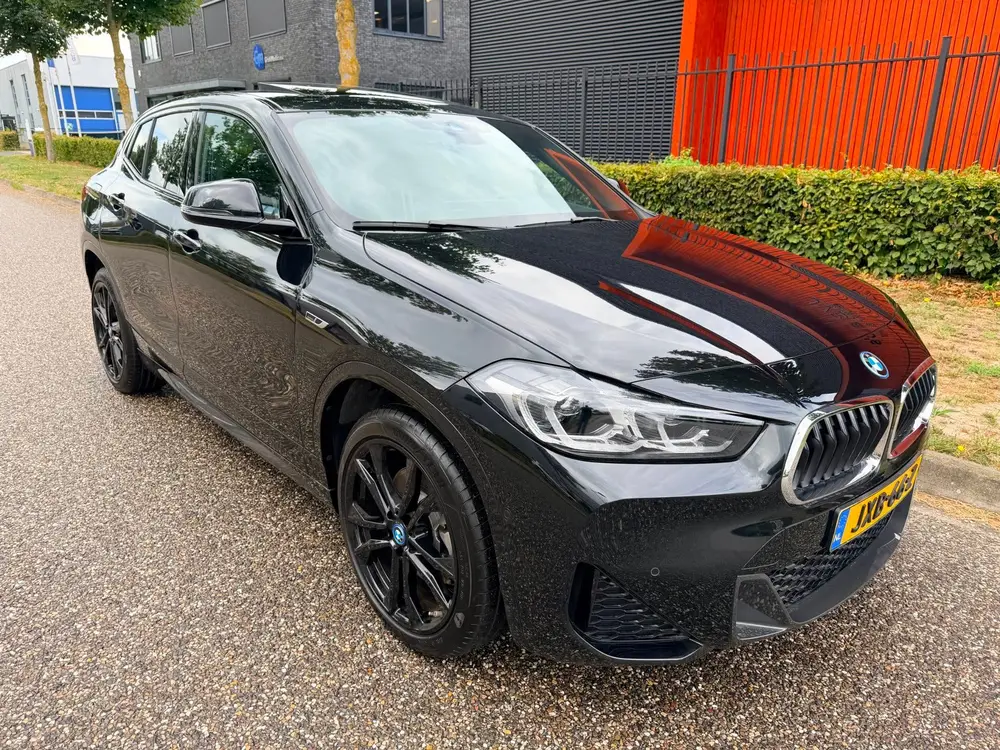 BMW X2 XDrive25e uit 2022, foto 5