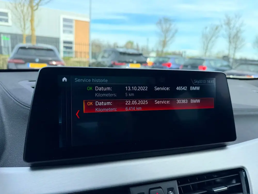 BMW X2 XDrive25e uit 2022, foto 9