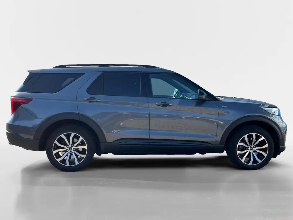 Ford Explorer 3.0 V6 EcoBoost PHEV ST-Line uit 2021, foto 3