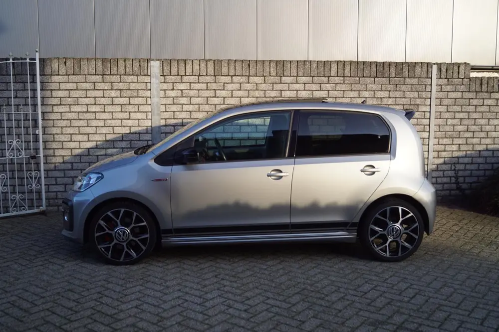 Volkswagen Up! 1.0 TSI GTI 5 Deurs 116PK Panodak Clima Stoev uit 2019, foto 2