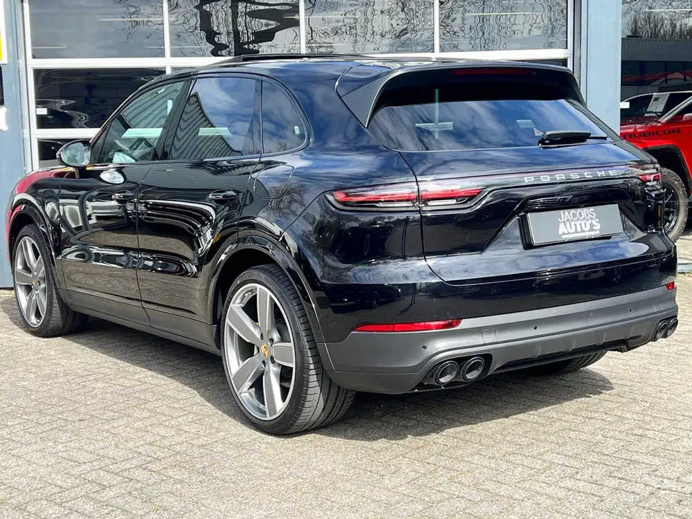 Porsche Cayenne 3.0 E-Hybrid uit 2020, foto 7