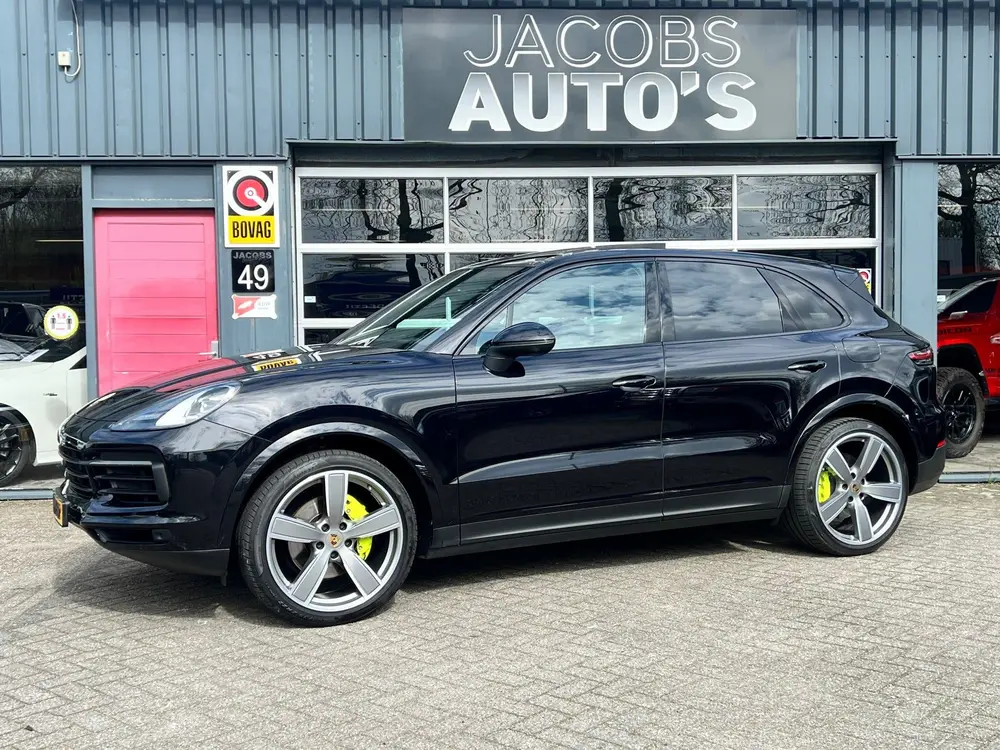 Porsche Cayenne 3.0 E-Hybrid uit 2020, foto 9