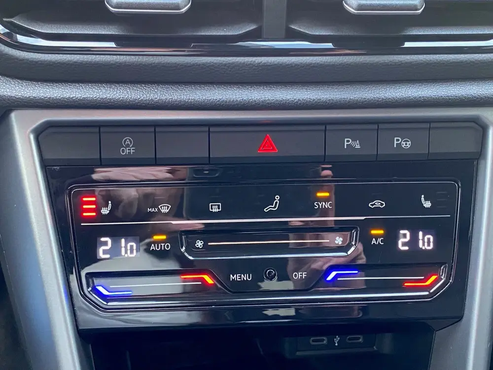Volkswagen T-Roc 1.5 TSI Life Business Carplay / Stl.verw uit 2022, foto 13