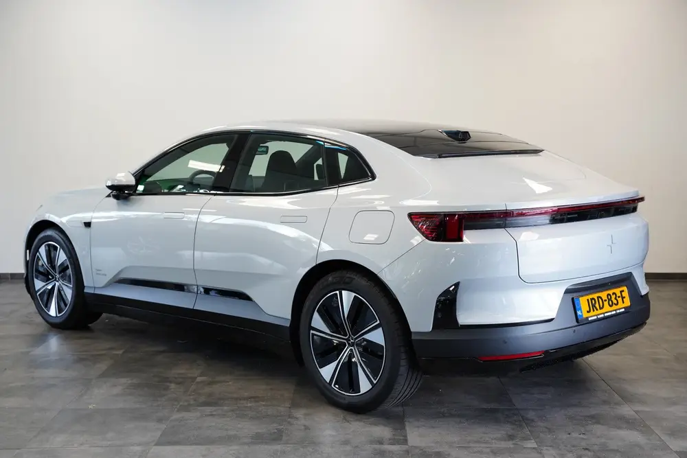 Polestar 4 Long Range Single motor 100 kWh ACC 360 Ca uit 2025, foto 3