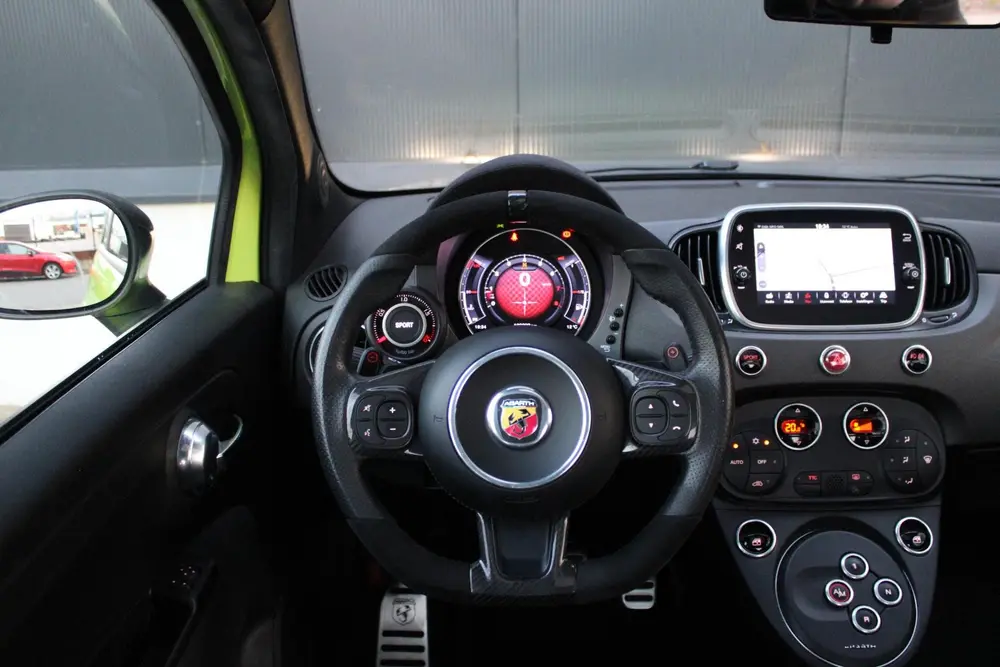 Abarth 595 Competizione 70th Anniversary 1.4 T-Jet | Pan.Dak uit 2020, foto 5
