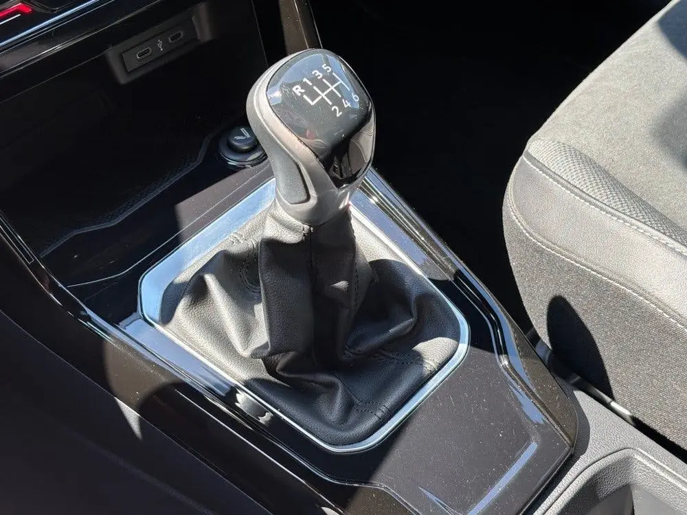 Volkswagen T-Roc 1.0 TSI R-LINE FACELIFT NAVI CAMERA CARPLAY uit 2023, foto 11