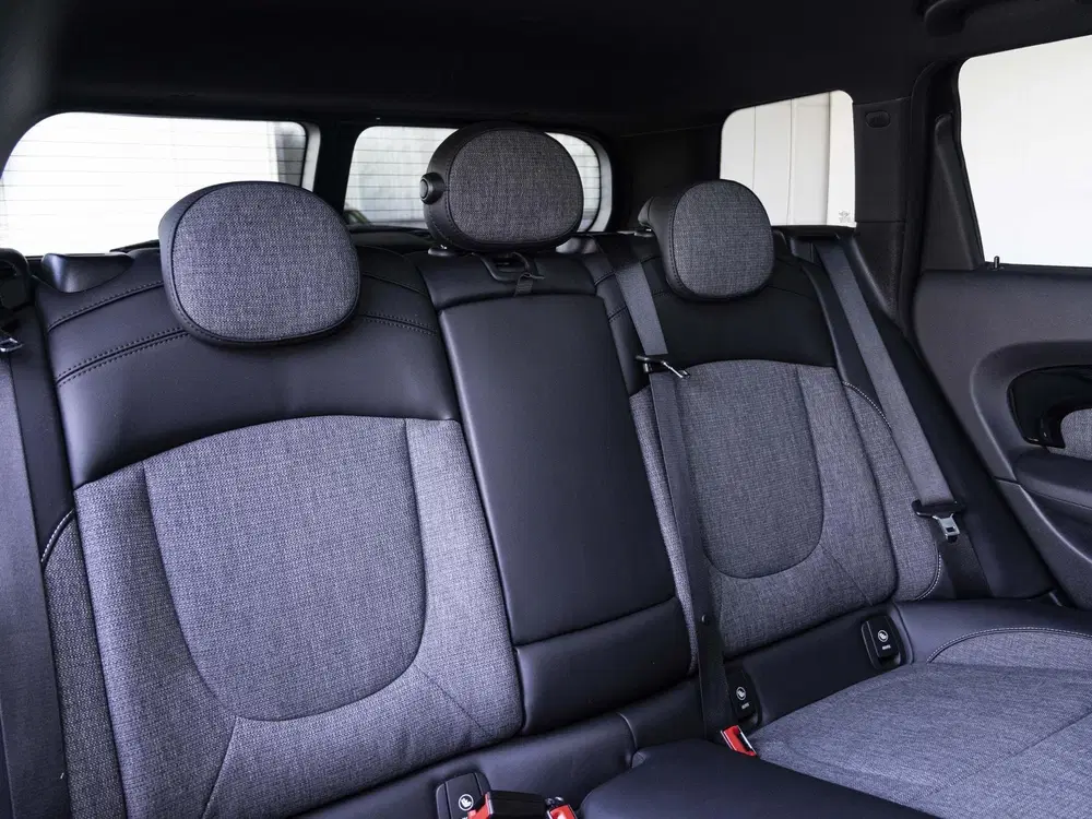 Mini Clubman Cooper Aut. Richmond Park Edition uit 2021, foto 11