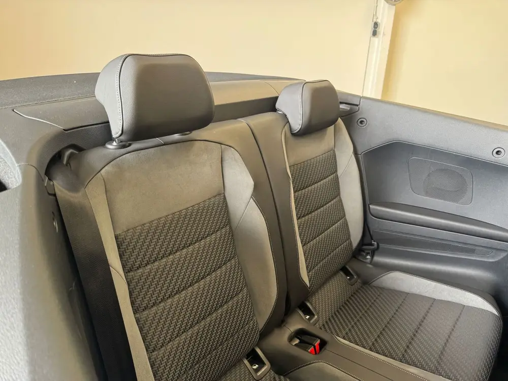 Volkswagen T-Roc Cabrio 1.5 TSI R-Line/Beats/stoelverw/19inc uit 2020, foto 8