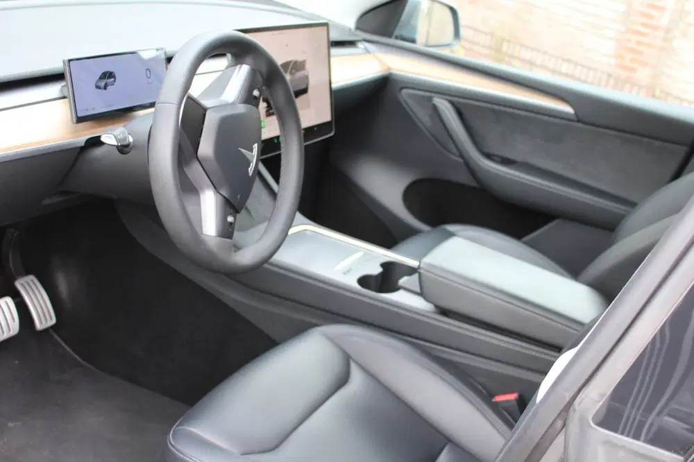 Tesla Model Y Performance AWD 75 kWh SOH 92 uit 2023, foto 14