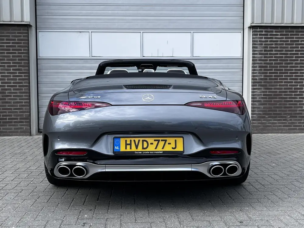 Mercedes-Benz SL 43 uit 2025, foto 6