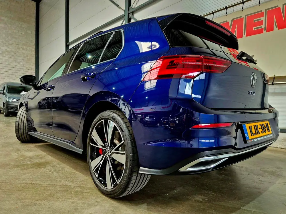 Volkswagen Golf 1.4 eHybrid 265PK GTE + Dealer OH|Panorama|I uit 2022, foto 13