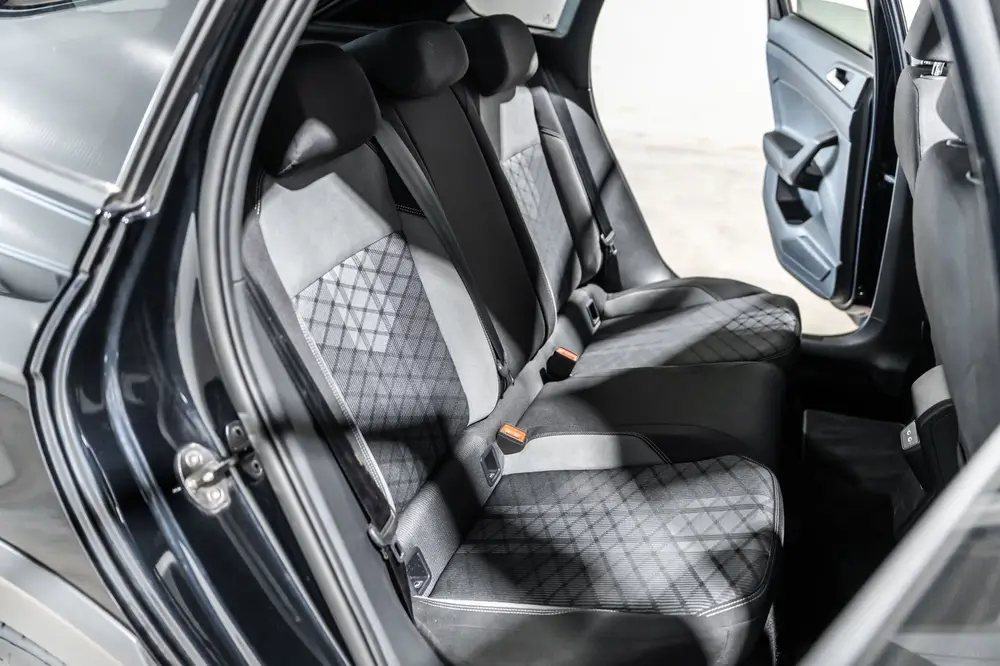 Volkswagen Taigo 1.0 TSI R-line DSG Pano Led Navi Cruise uit 2022, foto 20