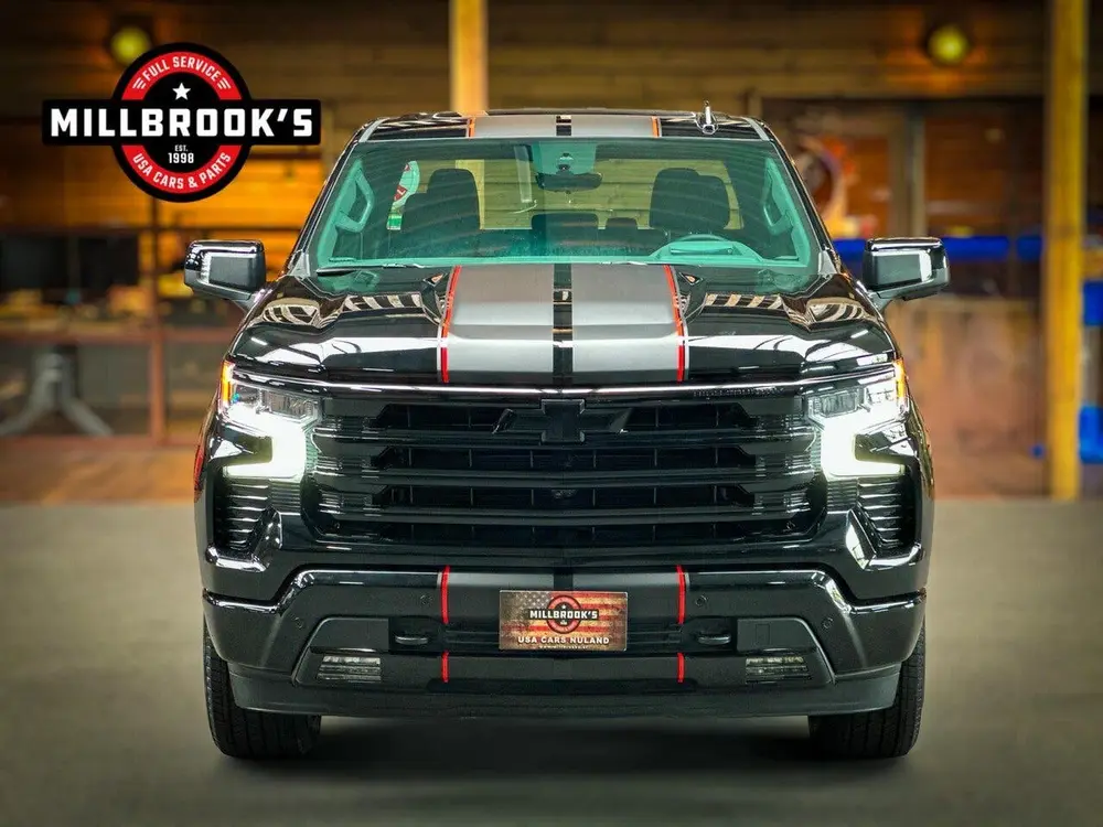 Chevrolet Silverado High Country Black Edition 6.2 V8 420 PK uit 2024, foto 4