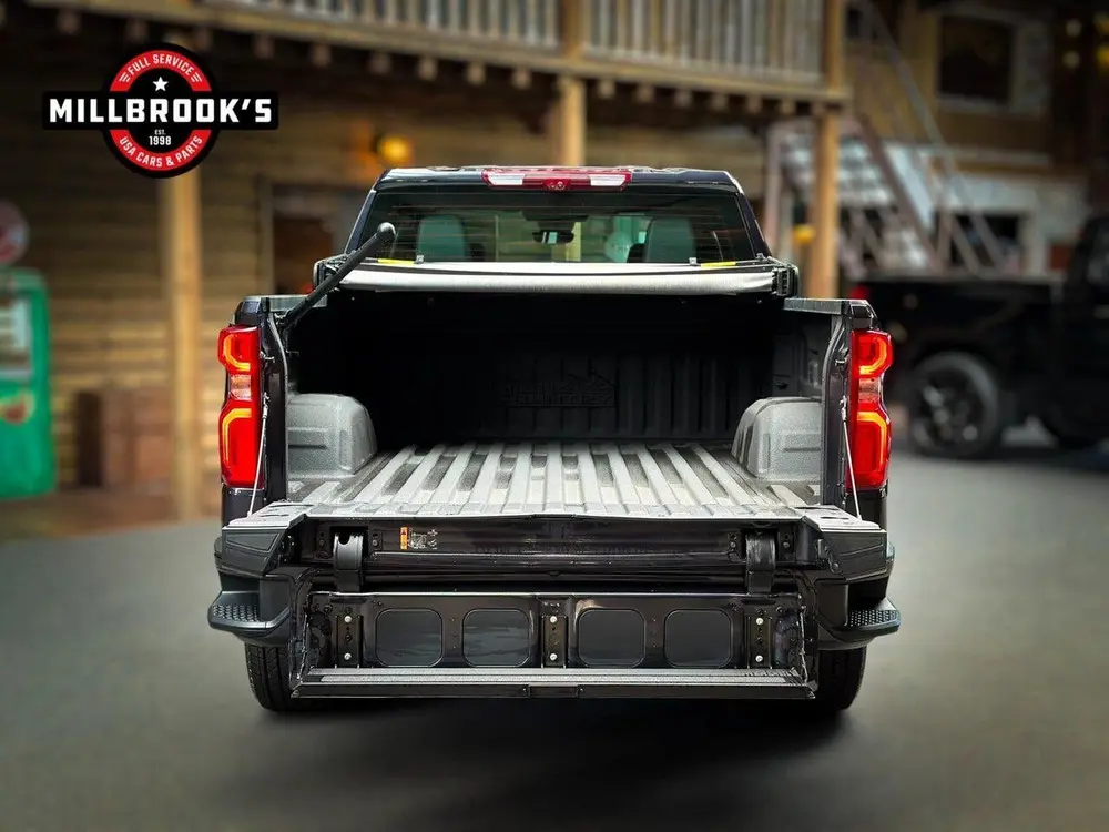 Chevrolet Silverado USA High Country Black Edition 6.2 V8 42 uit 2024, foto 12
