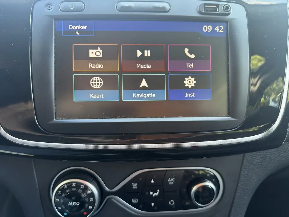 Dacia Sandero 0.9 TCe Tech Road * 82.766 Km * Navi * uit 2019, foto 17