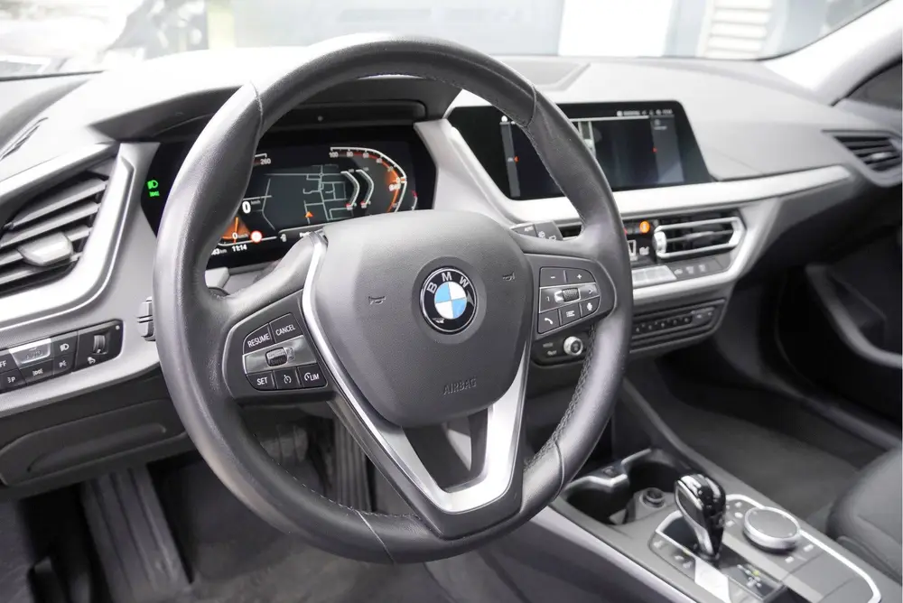BMW 1-serie 118i Automaat 5drs Business Edition BJ2022 uit 2022, foto 8