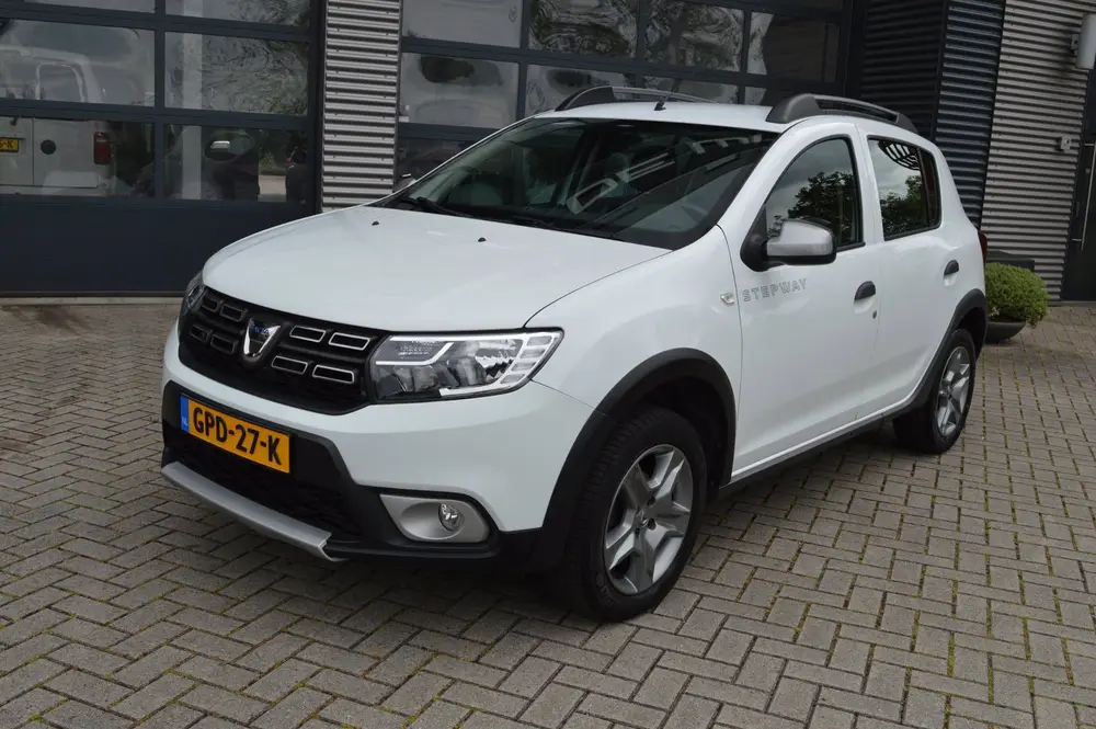 Dacia Sandero 0.9 TCe Stepway uit 2020, foto 2
