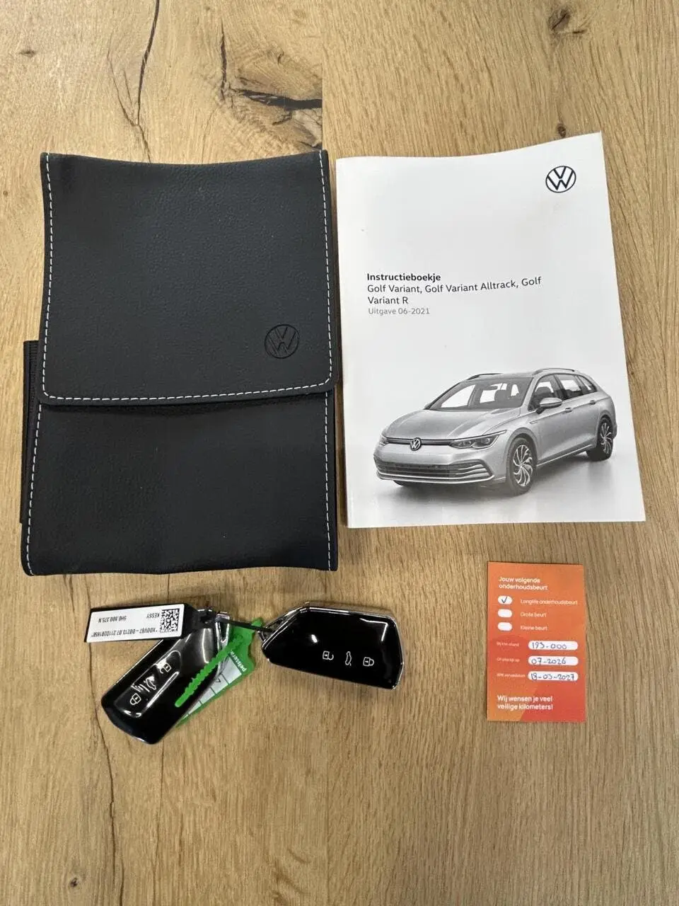 Volkswagen Golf Variant 1.5 DSG AUTOM. 150pk eTSI R-Line PAN uit 2021, foto 14