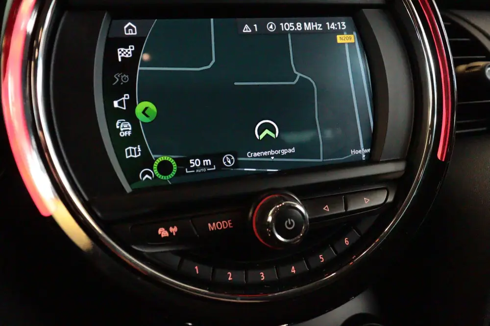 Mini Cooper 1.5 Cooper Business Edition uit 2019, foto 10
