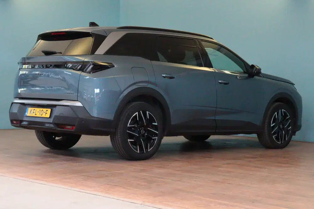 Peugeot 5008 1.2 Hybrid 145 Allure Automaat uit 2025, foto 3