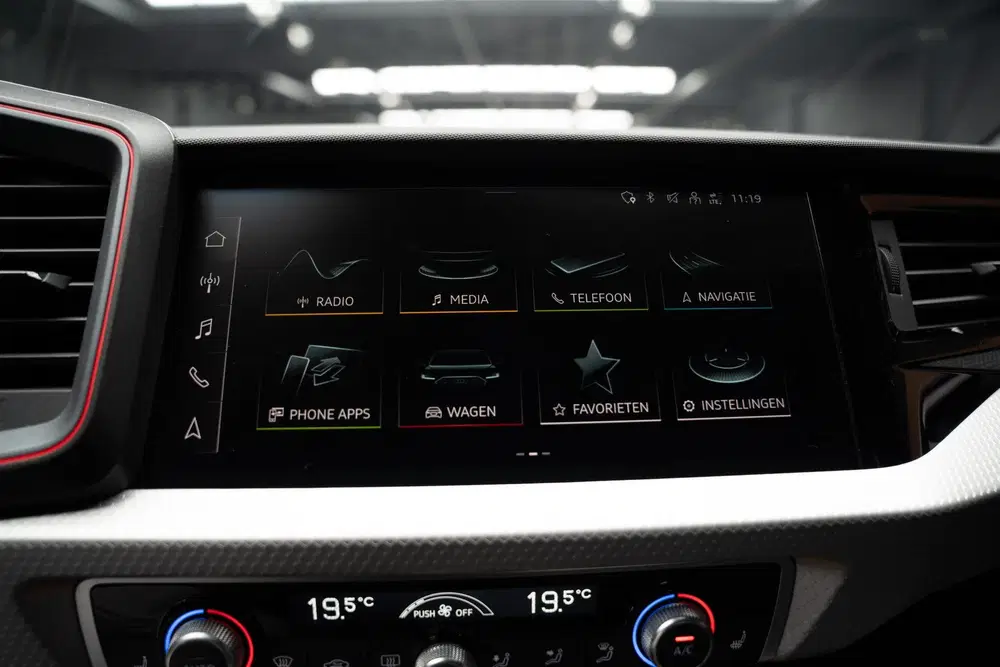 Audi A1 40 TFSI S- Line Leder Camera Navi Virtual uit 2023, foto 16