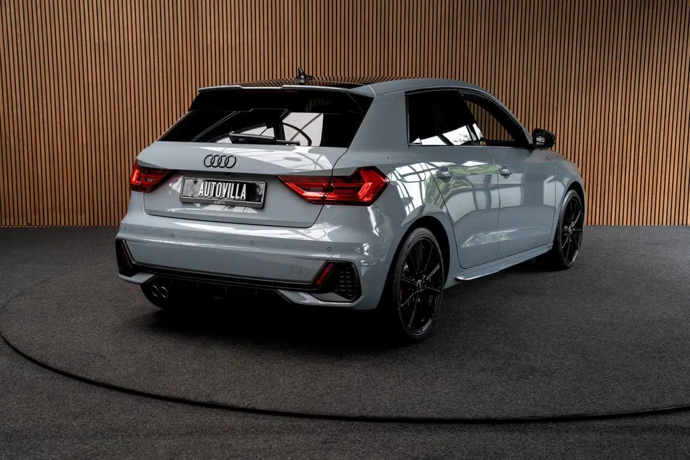 Audi A1 40 TFSI S- Line Leder Camera Navi Virtual uit 2023, foto 6
