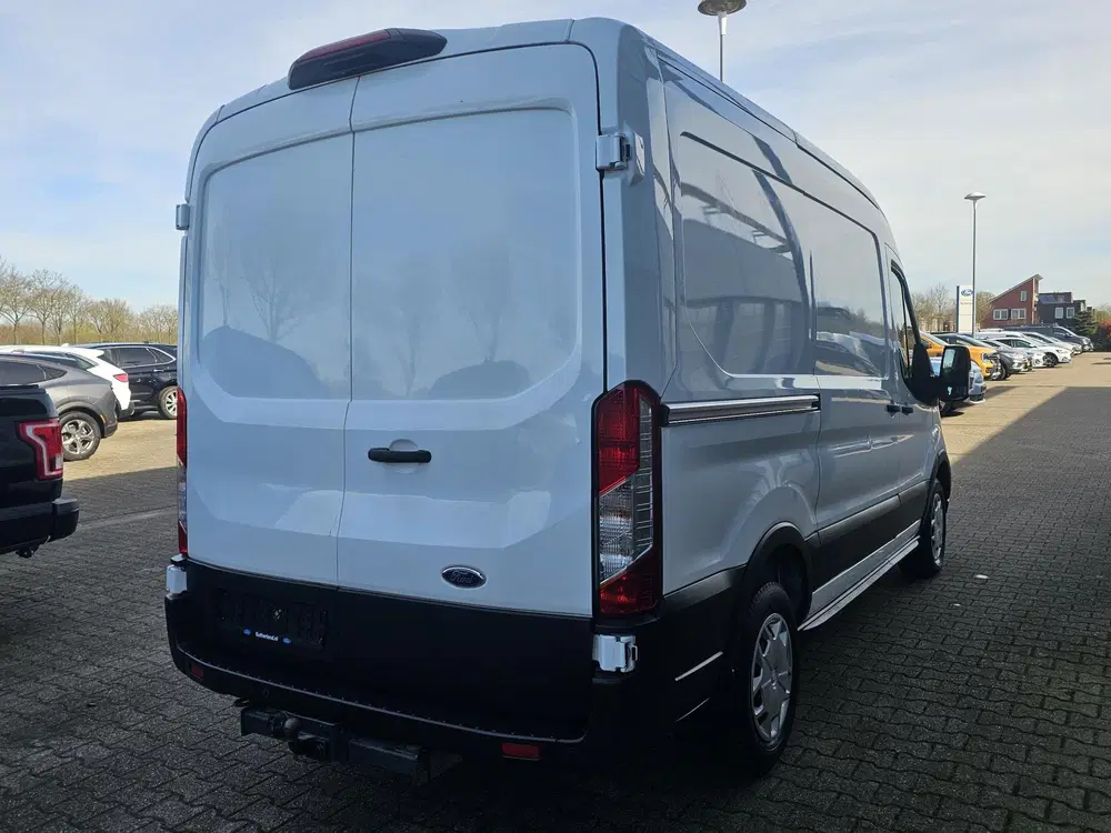 Ford Transit 350 2.0 TDCI L2H2 Trend uit 2023, foto 5