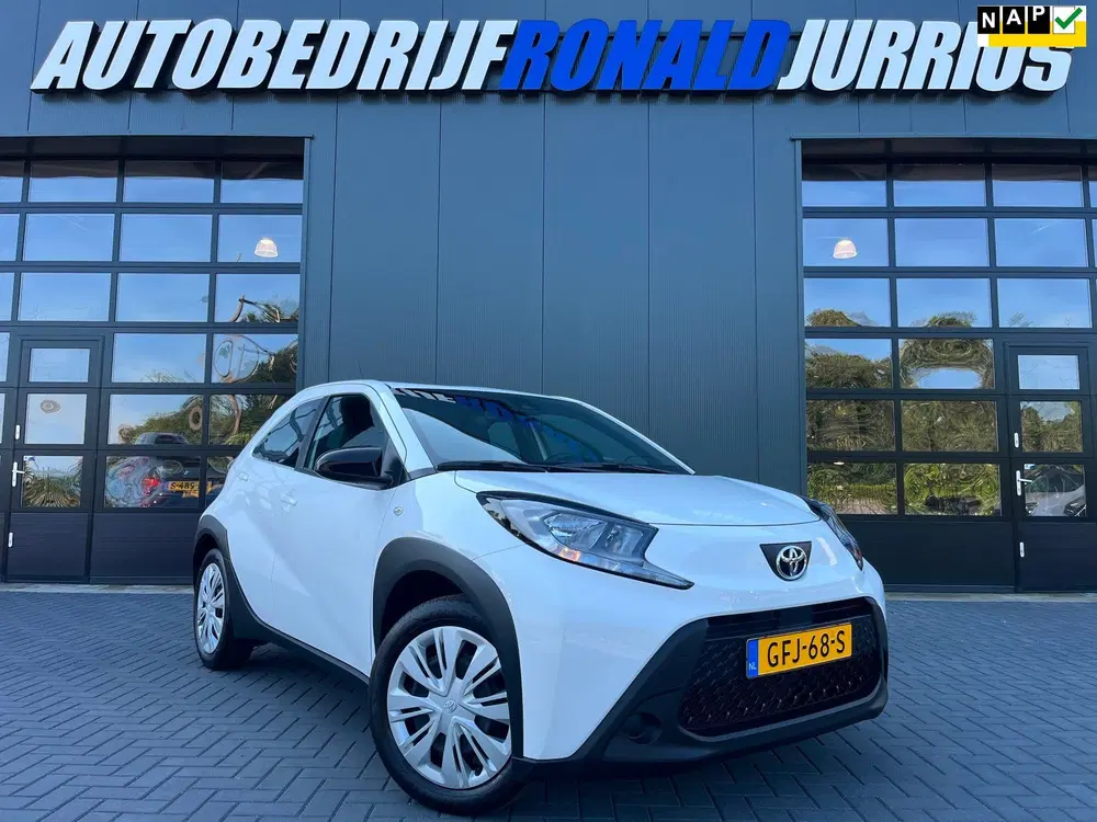 Toyota Aygo X 1.0 VVT-i MT Play NLAuto uit 2024