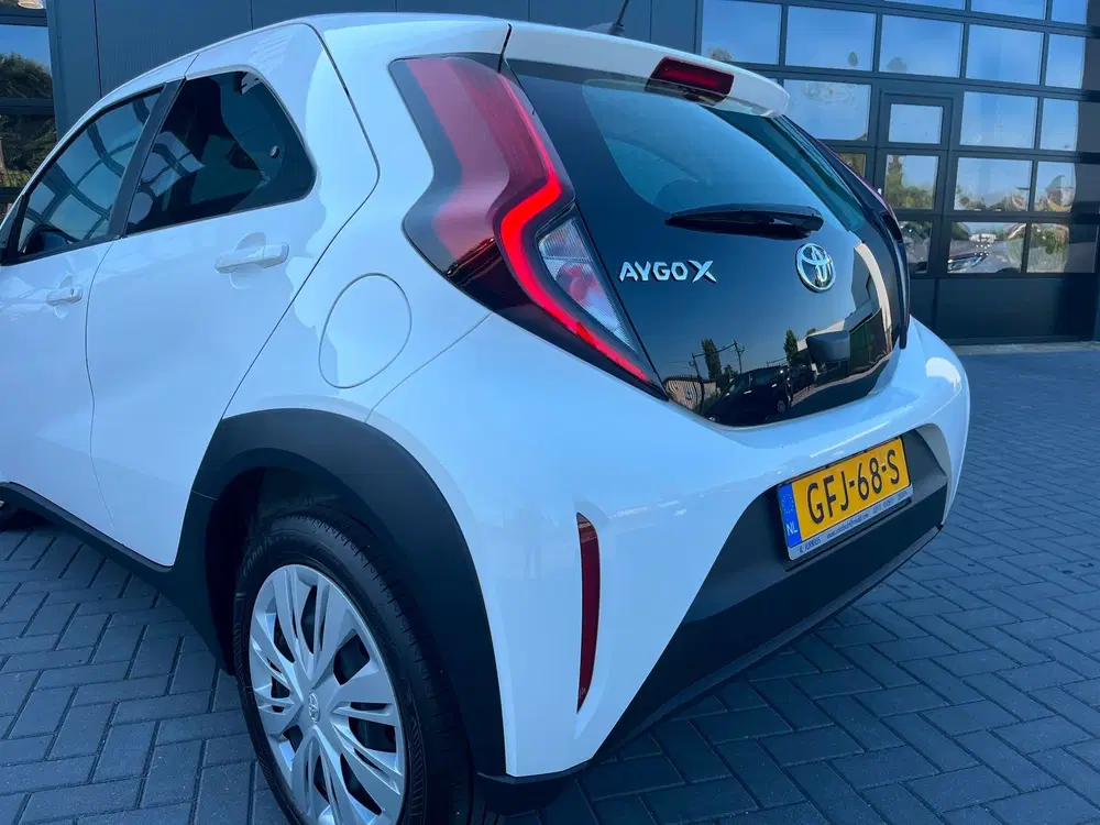 Toyota Aygo X 1.0 VVT-i MT Play NLAuto uit 2024, foto 9