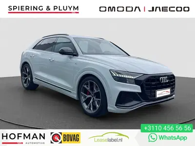 Audi Q8 60 TFSI e quattro S-Line Competition HUD S uit 2024
