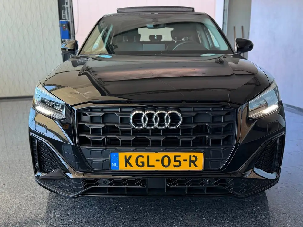 Audi Q2 35 TFSI S Edition S-Line 2021 Pano / Leer / Automaat uit 2021, foto 2