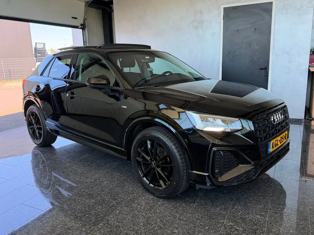 Audi Q2 35 TFSI S Edition S-Line 2021 Pano / Leer / Automaat uit 2021, foto 3