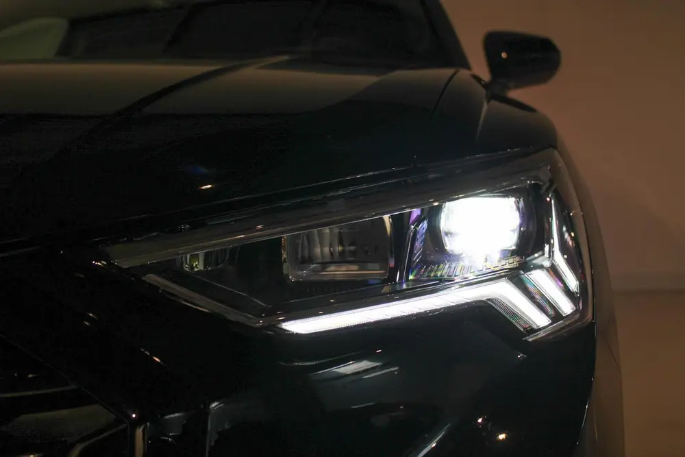 Audi Q3 35 TFSI S edition PANO uit 2023, foto 8