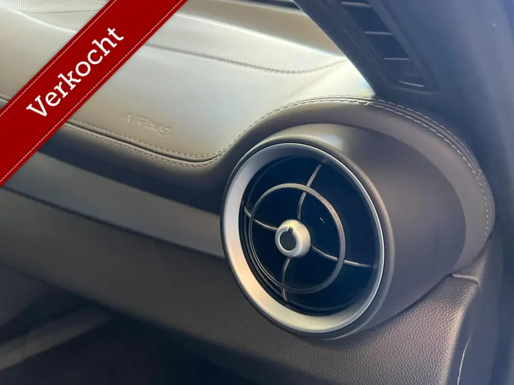 Alfa Romeo Giulia 2.0t Q4 Veloce, my22, 18dkm, Pano, Misano! uit 2022, foto 12