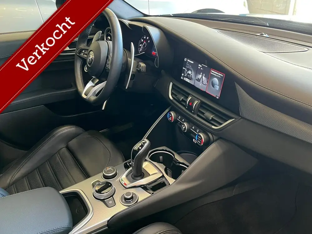 Alfa Romeo Giulia 2.0t Q4 Veloce, my22, 18dkm, Pano, Misano! uit 2022, foto 19